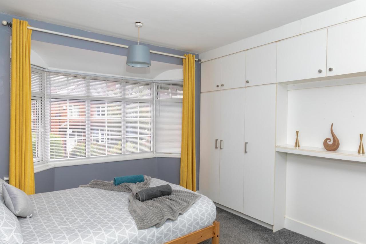 Leeds City Centre Spacious House Free Parking And Wi-Fi Ngoại thất bức ảnh
