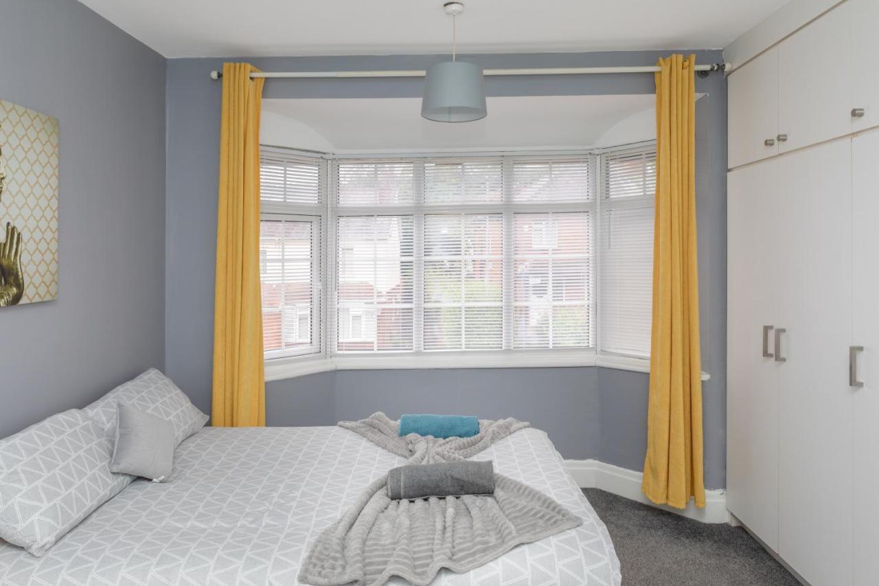 Leeds City Centre Spacious House Free Parking And Wi-Fi Ngoại thất bức ảnh